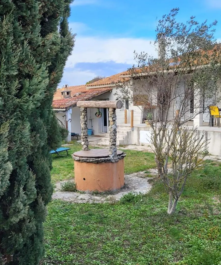Holiday home L'Isle En Coeur Air-Conditioned House With Garden And Swimming Pool