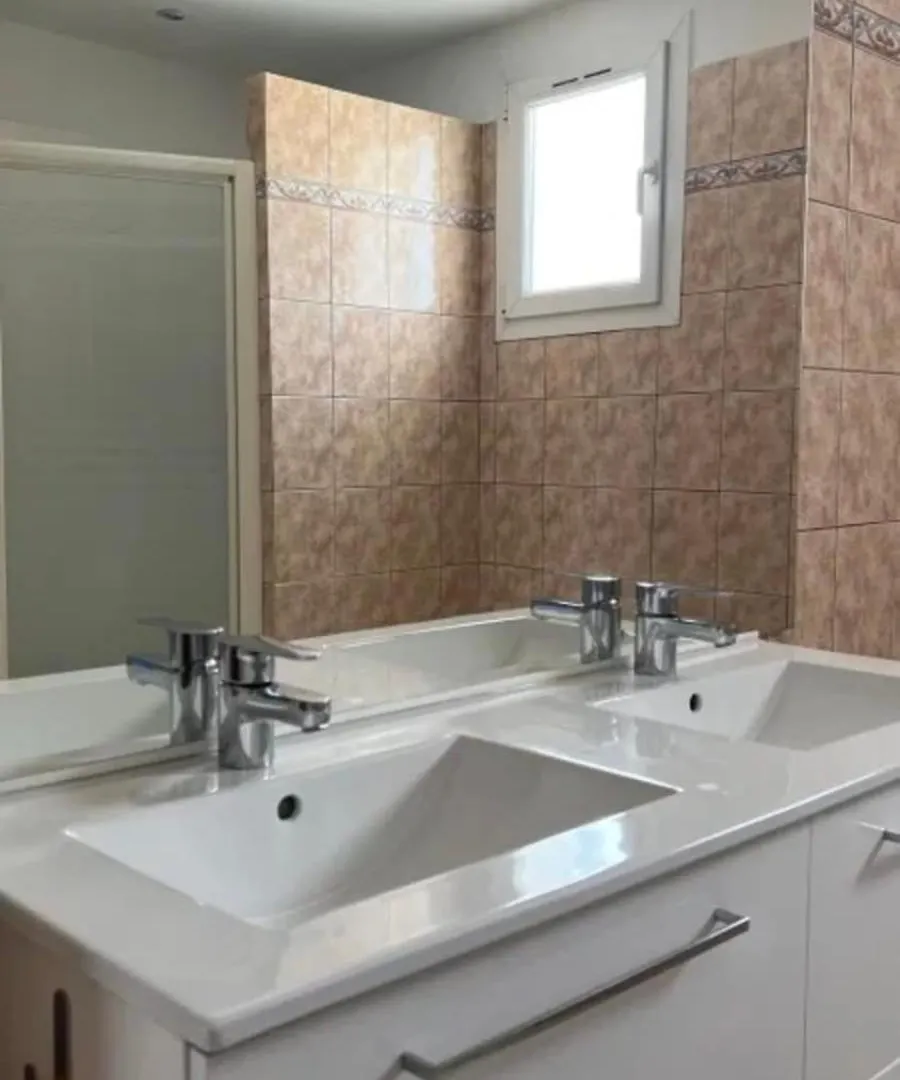 Holiday home L'Isle En Coeur Air-Conditioned House With Garden And Swimming Pool