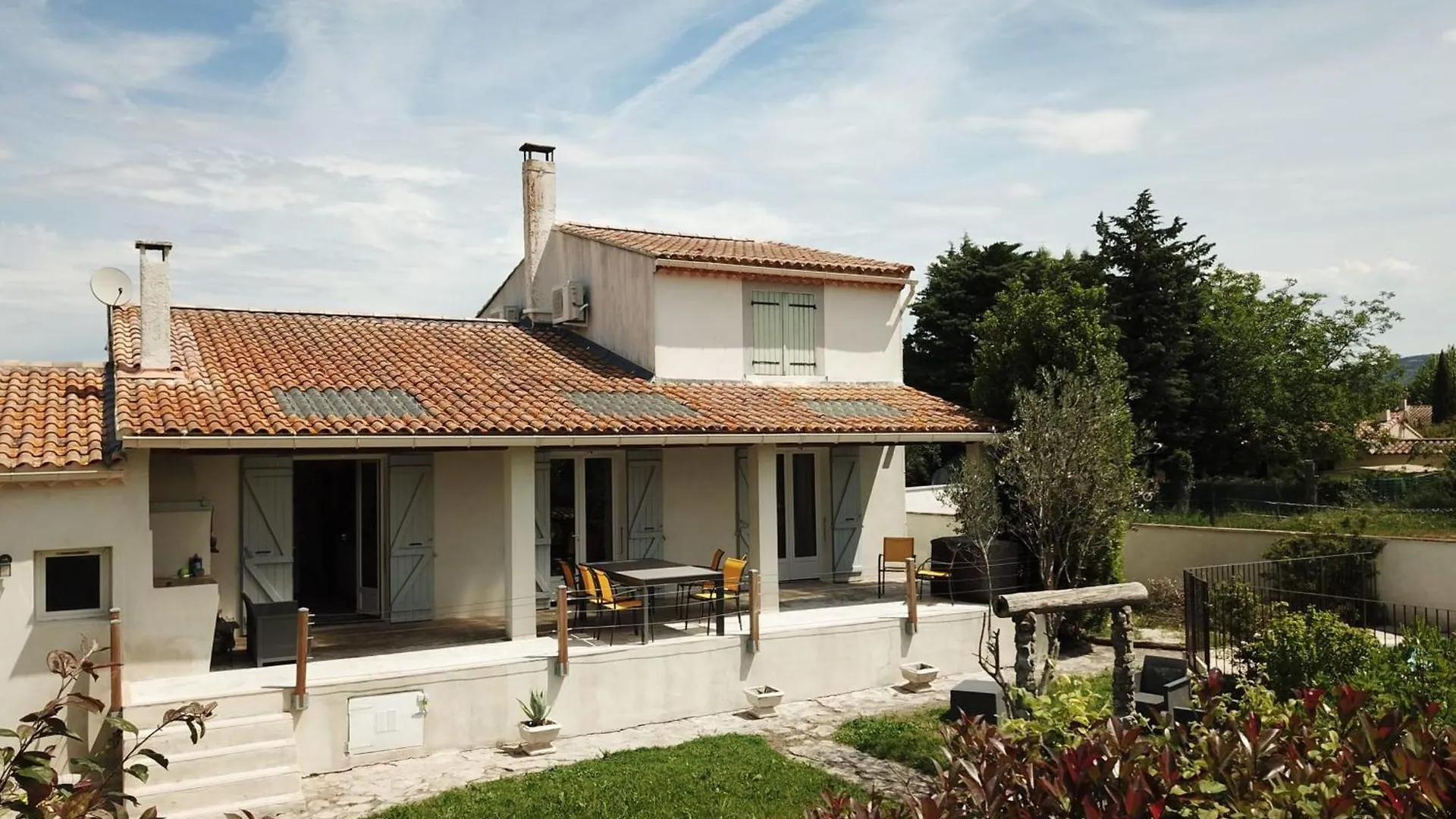 L'Isle En Coeur Air-Conditioned House With Garden And Swimming Pool Holiday home