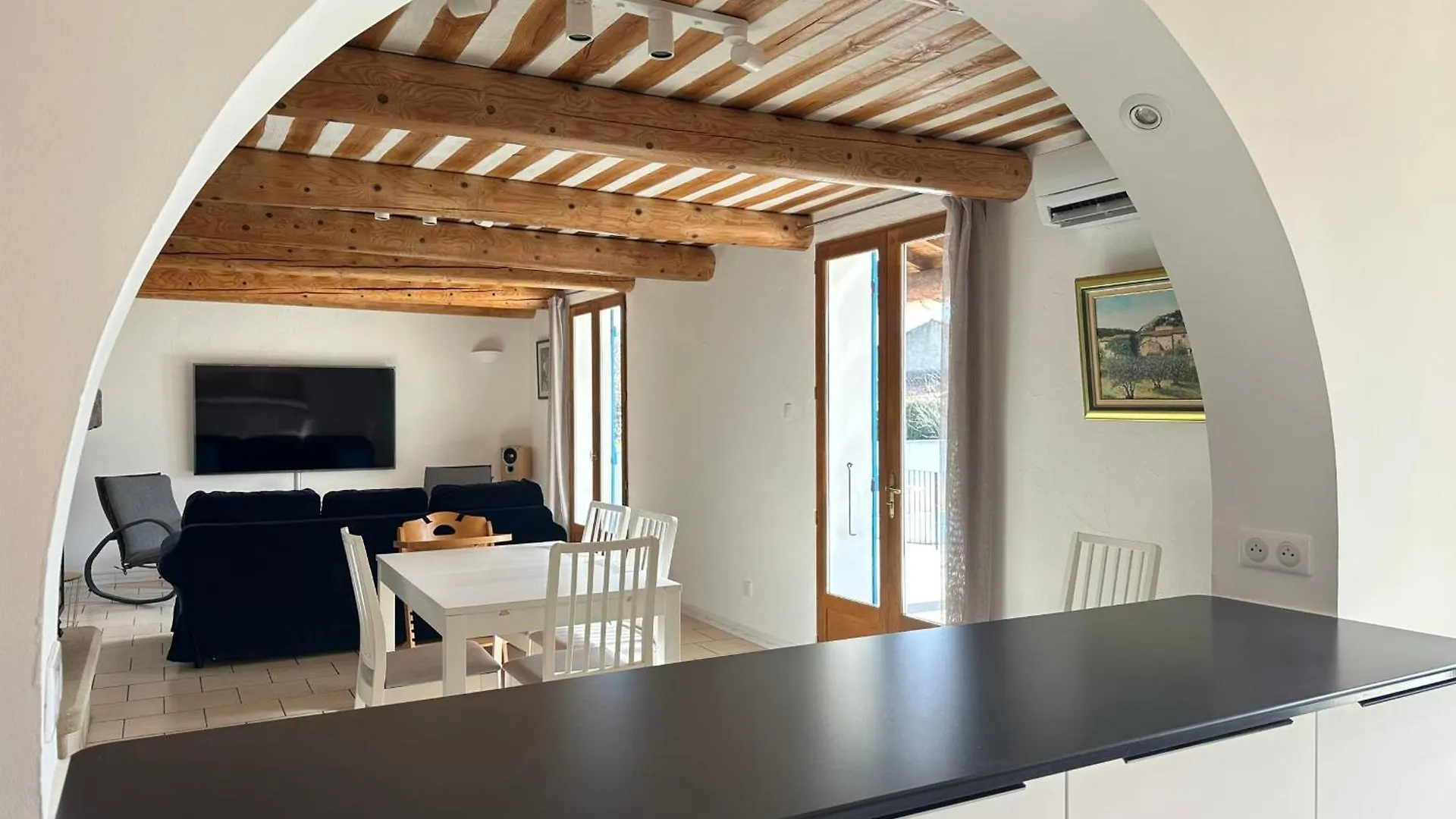 Holiday home L'Isle En Coeur Air-Conditioned House With Garden And Swimming Pool France